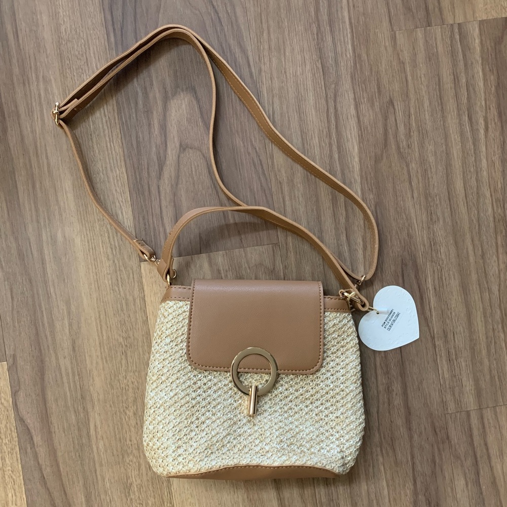 IMOSHION vegan leather & rattan bucket bag